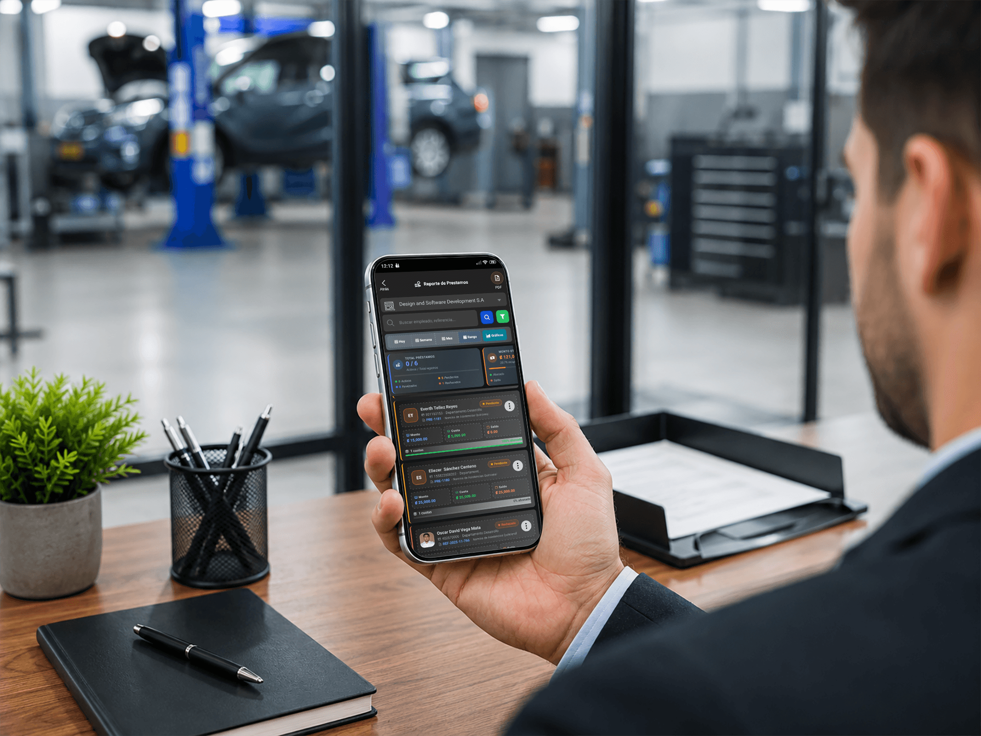 Reporte de préstamos para empleados con cuotas pendientes y saldos actualizados